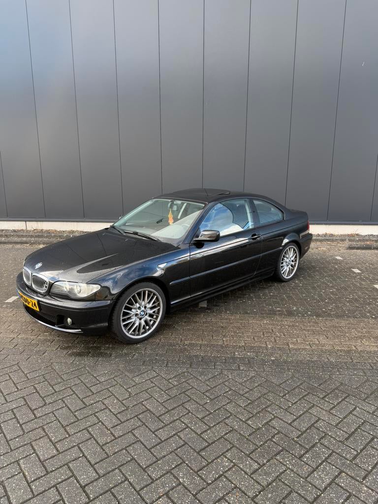 BMW 3-Serie 2.0 CI 318 Coupe 2004 Zwart, Auto's, 1995 cc, Zwart, 14 km/l, Handgeschakeld