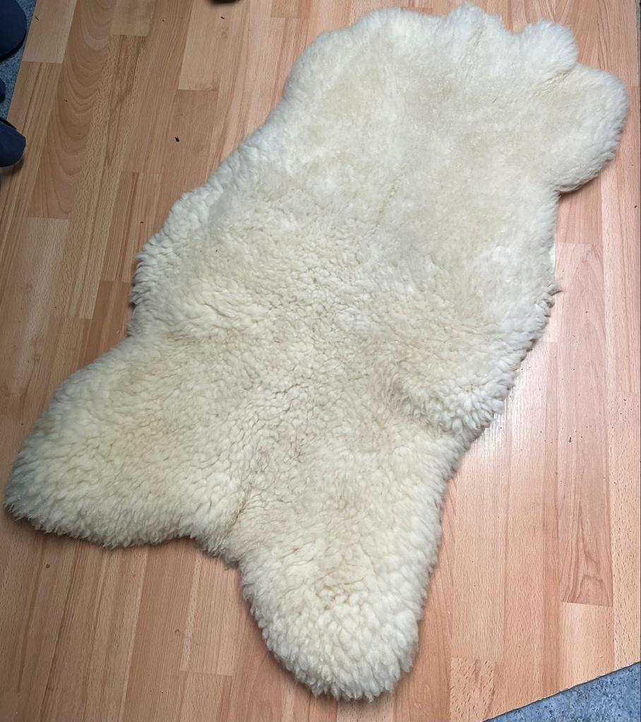 Zachte schapenvacht - 95x55 cm, Ophalen, Gebruikt, 50 tot 100 cm, Crème