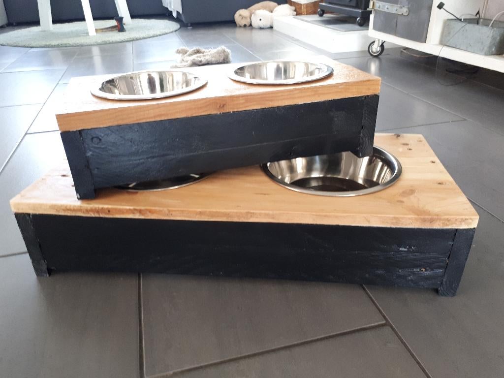 Houten Voerbakstandaard Hond – Op Maat – Incl. RVS Bakken, Dieren en Toebehoren, Hondenvoerbakken en Drinkbakken, Info@rwhoutidee.nl