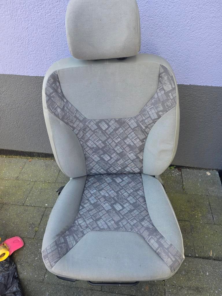 Voorstoel links Opel Vivaro, Ophalen, Renault