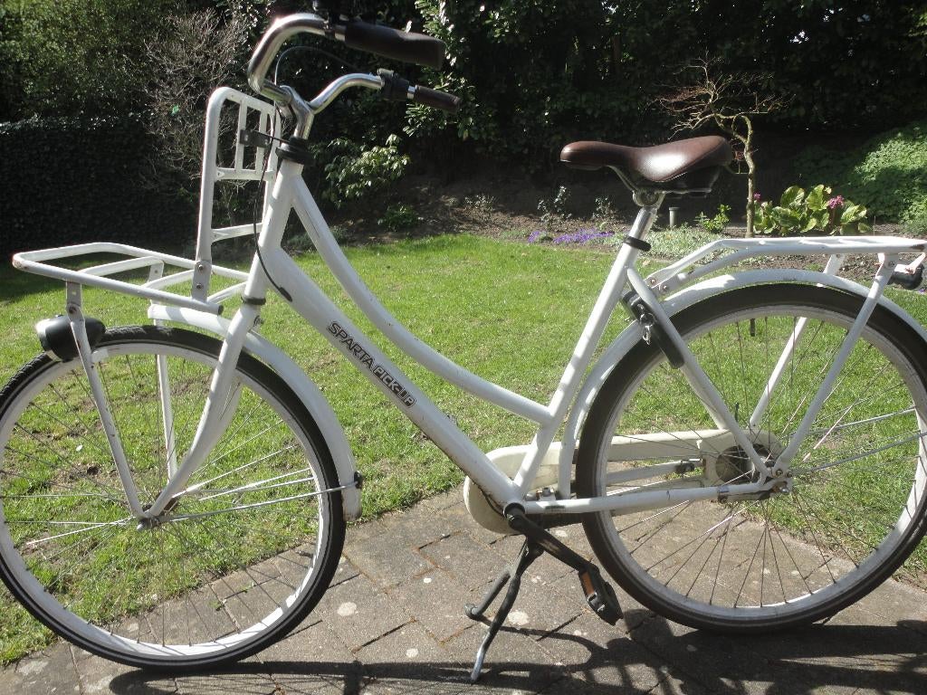 Te koop: witte Sparta Pick Up, Ophalen, Terugtraprem, Sparta, Gebruikt