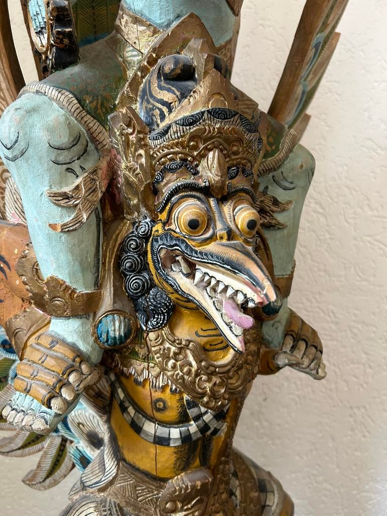 Bijzonder groot Balinees beeld Garuda met Vishnu en Barong, Ophalen