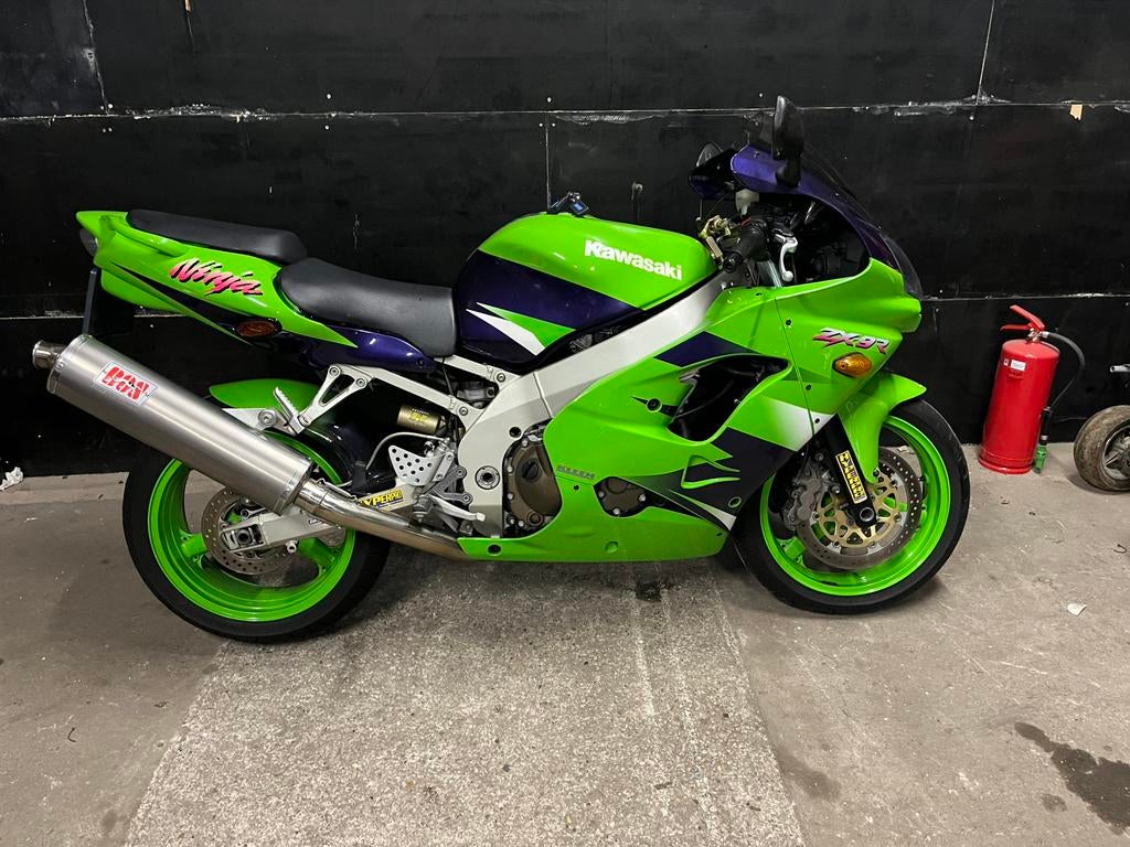 Zeer nette kawasaki zx9r 2000