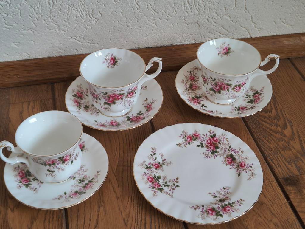 Royal Albert Lavender Rose, servies set kopjes en bordjes, Ophalen