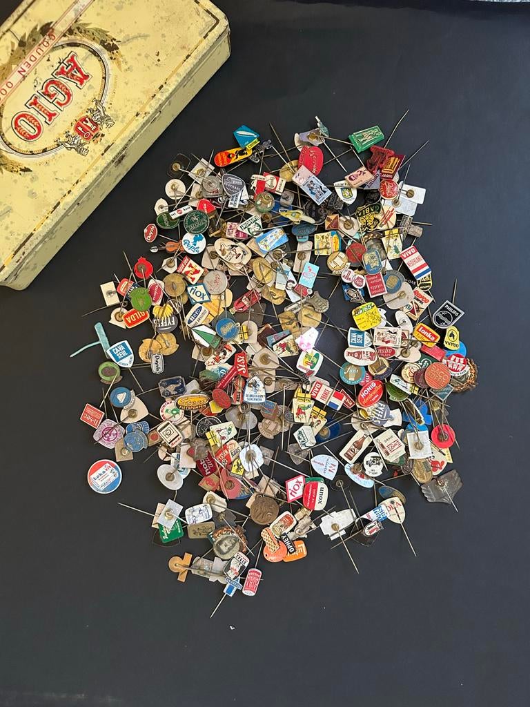 Vintage speldjes voor verzamelaars - Steun KWF Alpe d'Huzes, Verzamelen, Speldjes, Pins en Buttons, Ophalen of Verzenden, Gebruikt