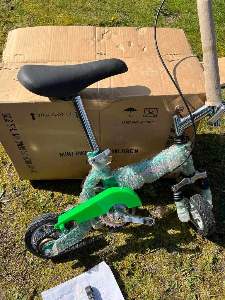 Groene mini bike, Fietsen en Brommers, Minibikes, Midibikes en Pitbikes, Ophalen, Nieuw, Overige typen
