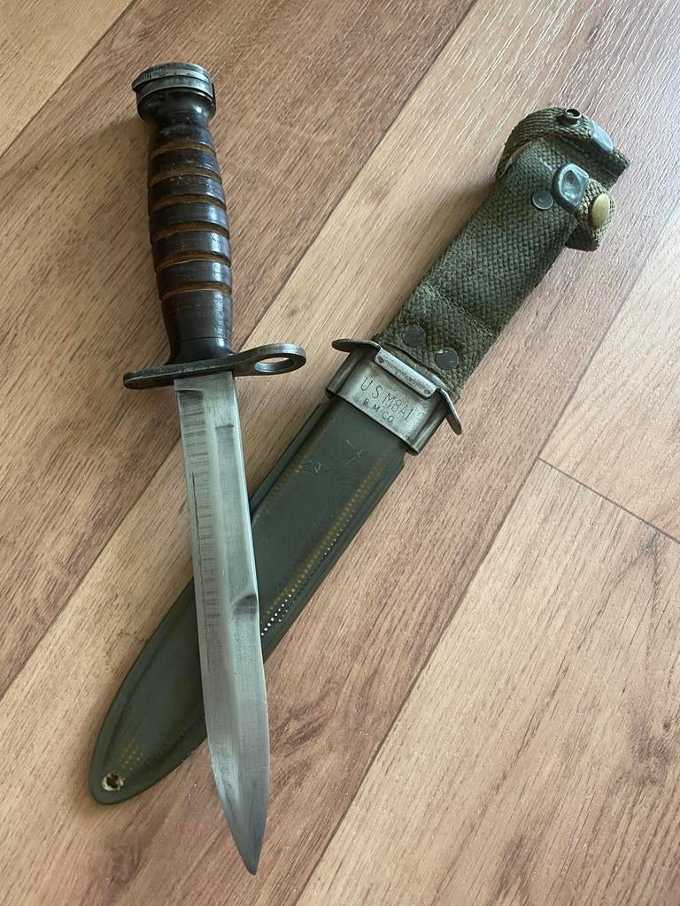 US WWII M4 Bayonet Flaming Bomb Camillus, Verzamelen, Ophalen of Verzenden, Amerika, Mes of Dolk