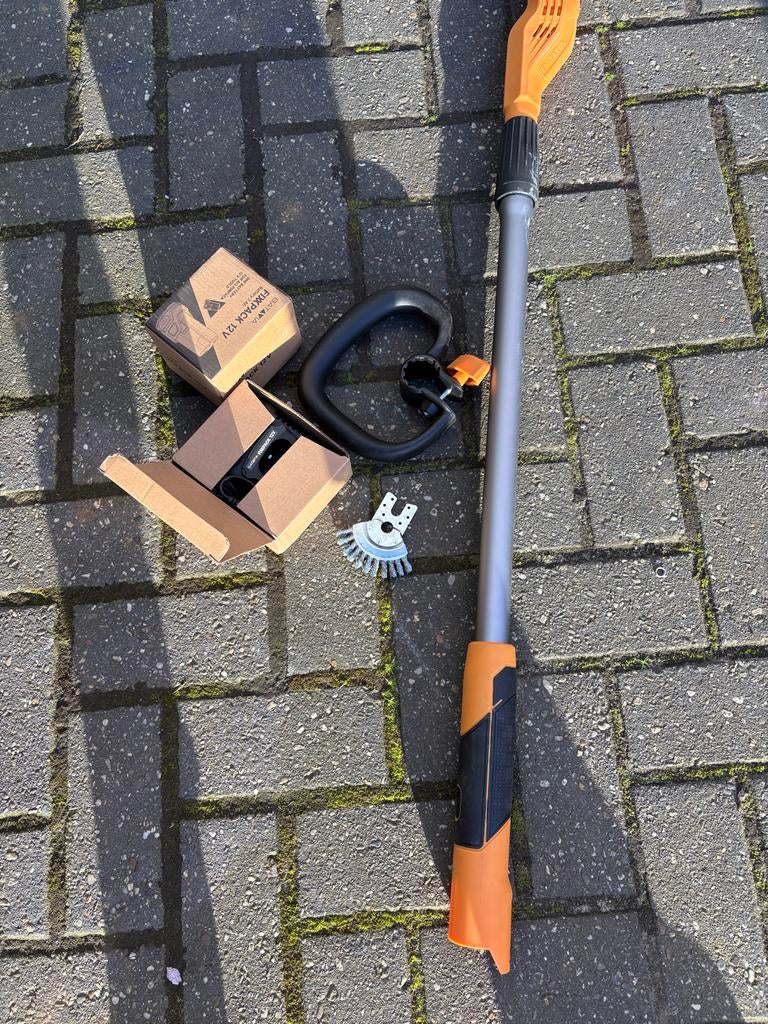 Batavia onkruidborstel op accu, Ophalen, Gebruikt