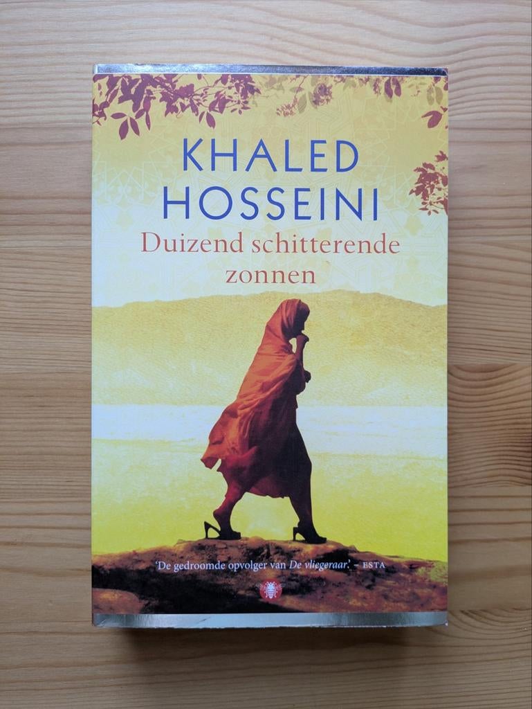 Khaled Hosseini, Duizend schitterende zonnen, Ophalen of Verzenden, Zo goed als nieuw