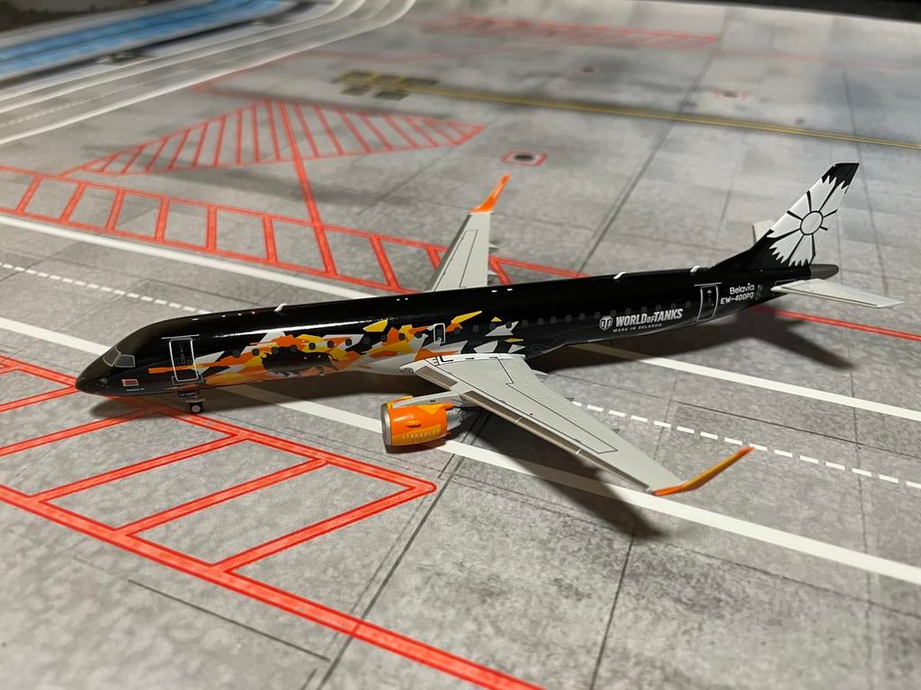 JC Wings Belavia Embraer E190 1/200, Ophalen of Verzenden, Zo goed als nieuw, Schaalmodel
