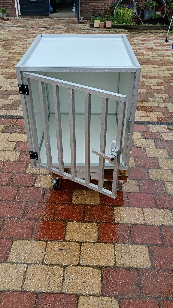 mooie honden bench, Dieren en Toebehoren, Hondenbenches, Ophalen, Zo goed als nieuw