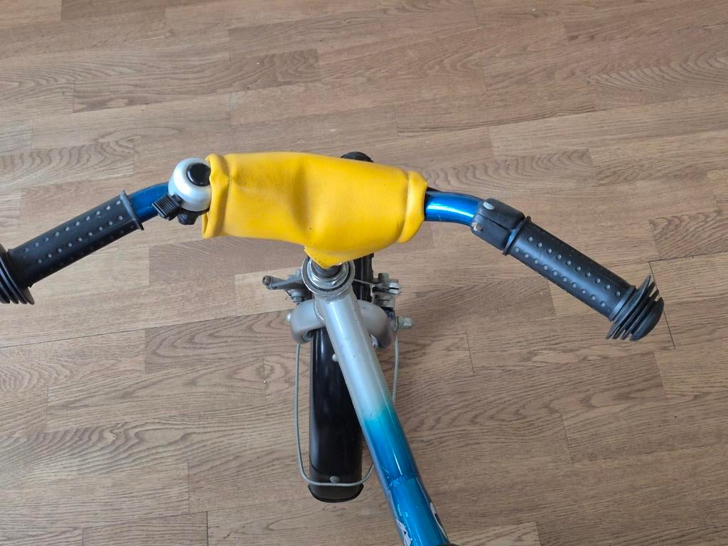 Powerbike Aldo kinderfiets met zijwieltjes en standaard, Ophalen, Zijwieltjes, Powerbike Aldo, 16 tot 20 inch