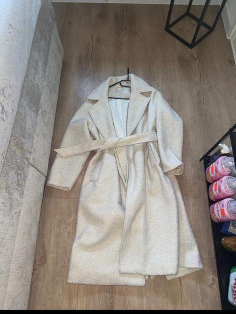 Nette jas, Ophalen of Verzenden, Zo goed als nieuw, Maat 42/44 (L), Zwart