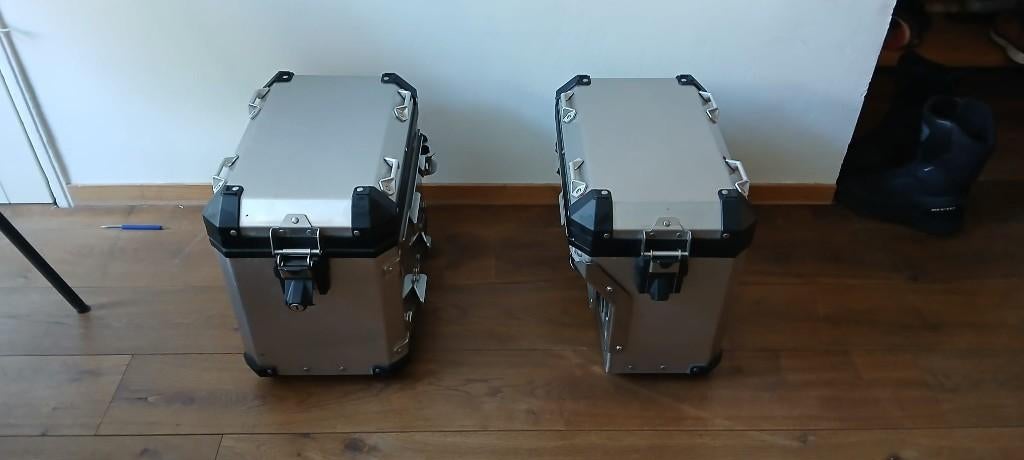 BMW aluminium koffers 1250 GS Adventure, Ophalen, Zo goed als nieuw