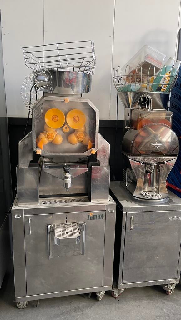 Zumex sinasappelpers, Witgoed en Apparatuur, Juicers, Ophalen of Verzenden