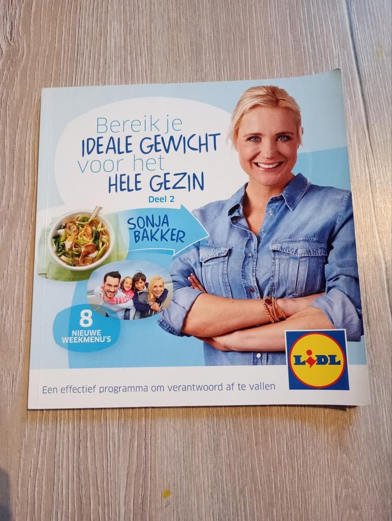 Sonja Bakker - Deel 2 Lidl, Boeken, Ophalen of Verzenden, Zo goed als nieuw, Sonja Bakker