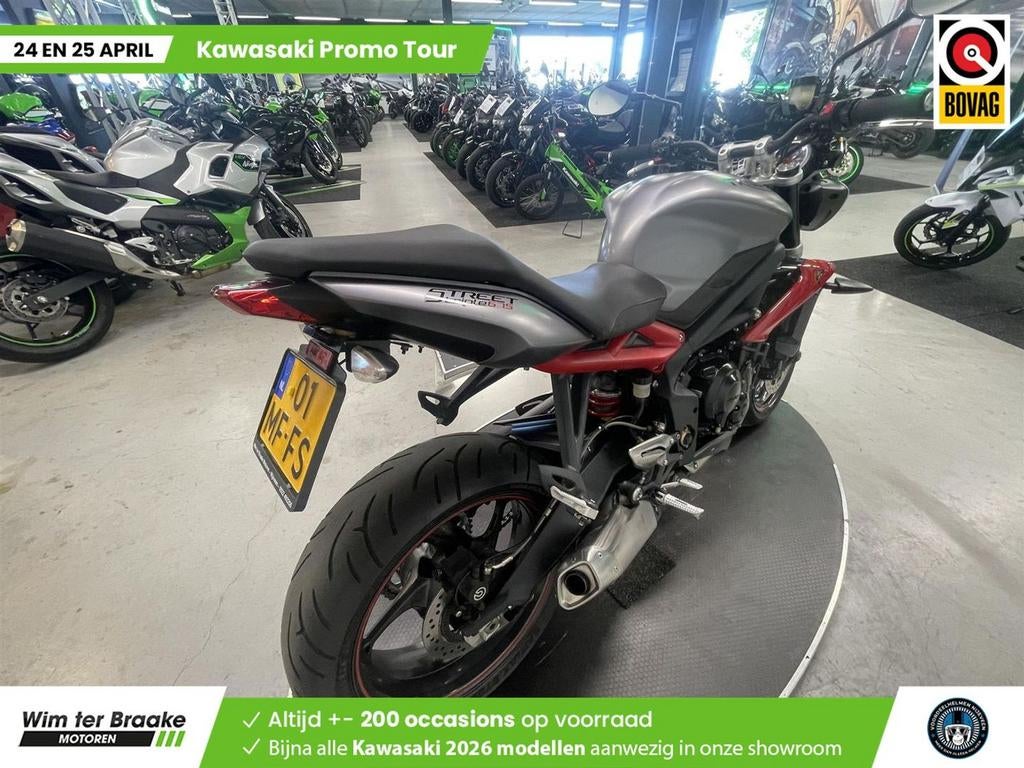 Triumph Street Triple R 675 ABS (bj 2014) - foto 3