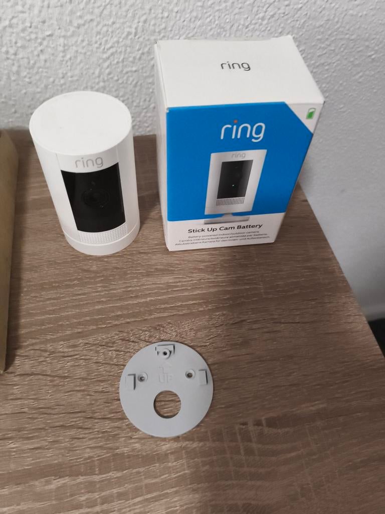 Ring Stick Up Cam Battery - Beveiligingscamera, Ophalen, Zo goed als nieuw, Buitencamera