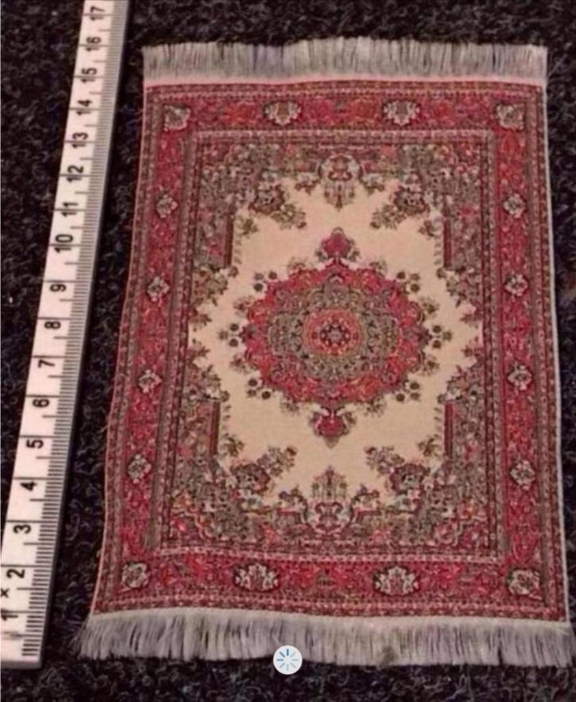 Mini Oosters Tapijtje voor Poppenhuis of Barbie, Ophalen, Gebruikt