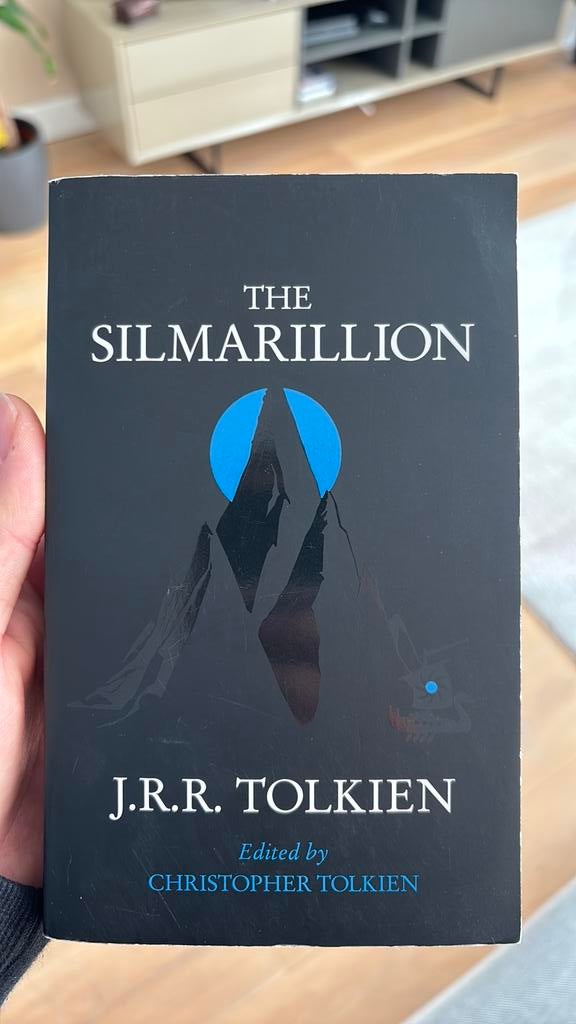 Silmarillion - J.R.R. Tolkien - English edition (New), Boeken, Ophalen of Verzenden, Nieuw