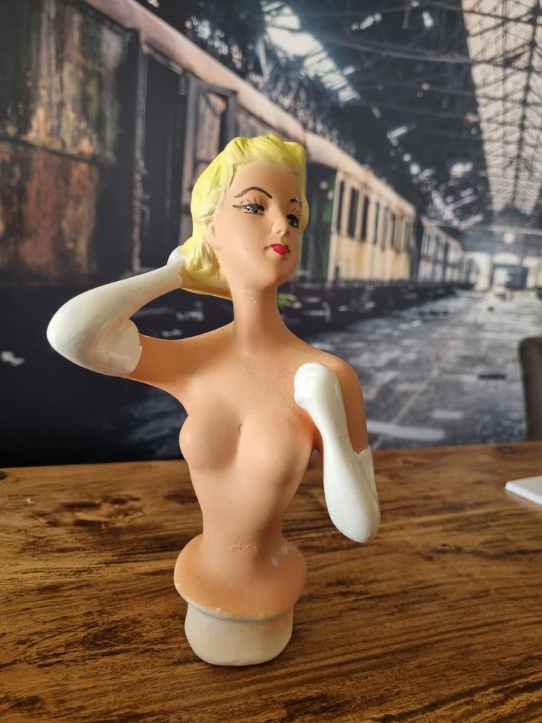 Vintage buste beeldje van een sexy Lady als flessenstop, Ophalen of Verzenden, Zo goed als nieuw, Mens