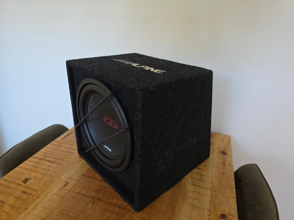 Subwoofer Alpine 12inch, Auto diversen, Autospeakers, Ophalen of Verzenden, Zo goed als nieuw