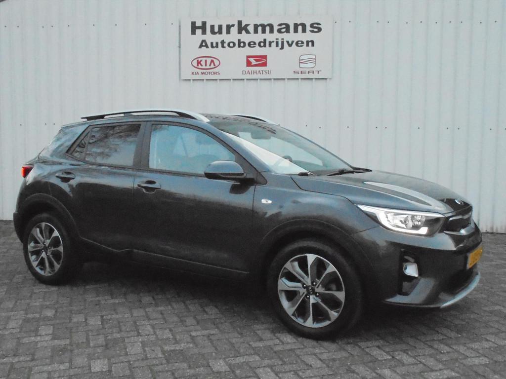Kia Stonic 1.0 T-GDi 100PK SPORTSLINE NETTE NL-AUTO, Gebruikt, Leder en Stof, 49 €/maand, Origineel Nederlands