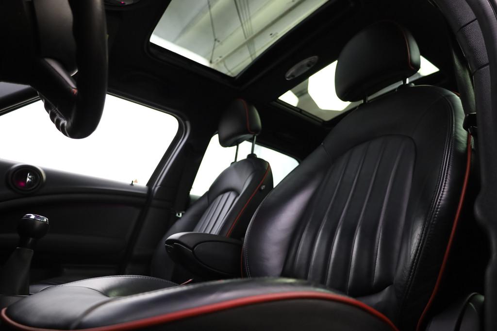 MINI Countryman 1.6 John Cooper Works ALL4 Chili | Airco | C, Auto's, Mini, Euro 5, 1380 kg, Gebruikt, Zwart