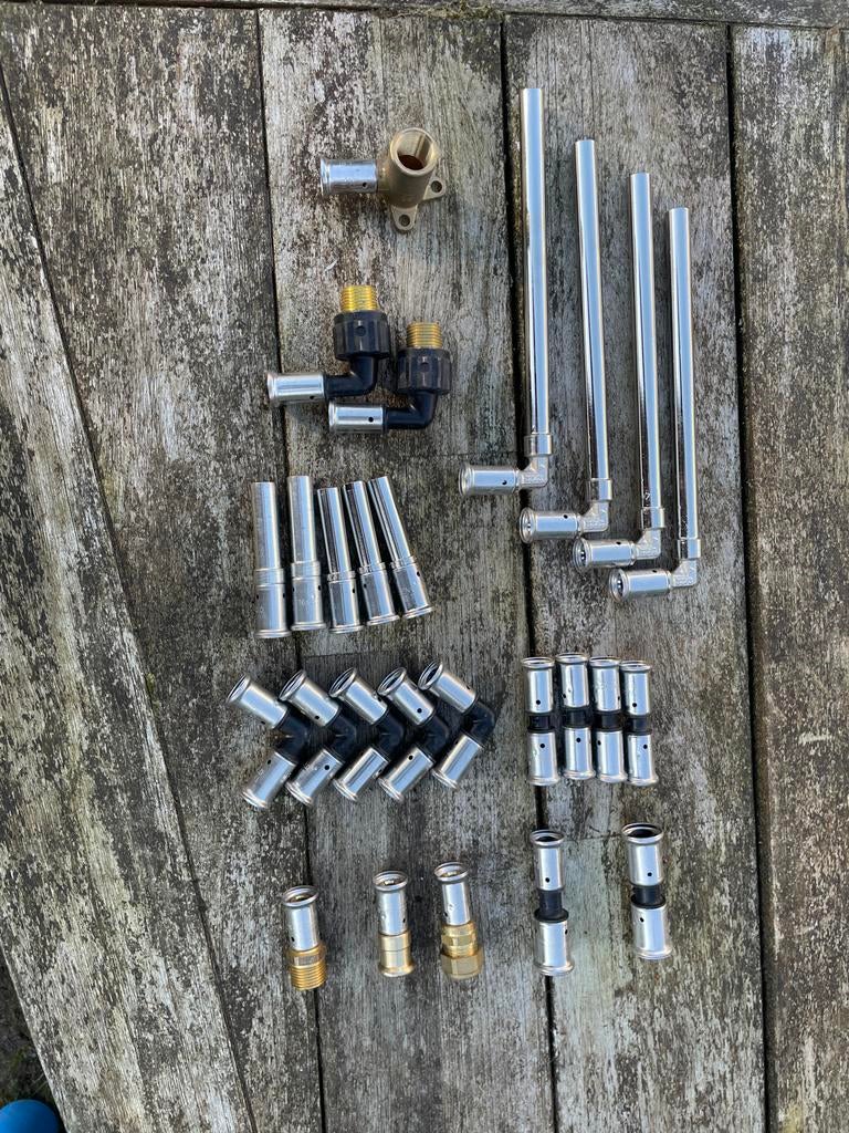 Diverse Henco koppelingen 16mm, Gebruikt, Overige typen, Rvs, Minder dan 2 meter