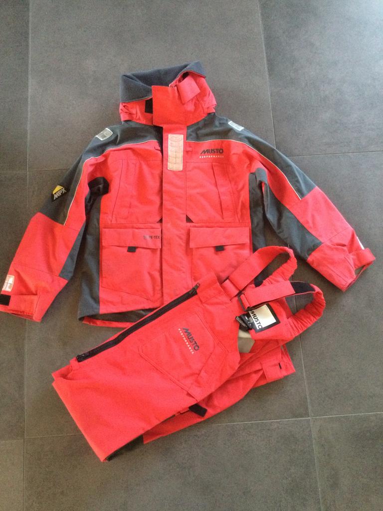Musto MPX dames zeilpak maat s, Watersport en Boten, Gebruikt, Musto MPX, Ophalen of Verzenden, Zeilpak