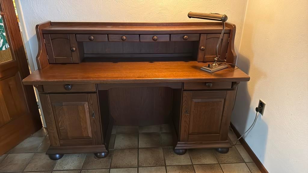 Klassiek Eiken Bureau, Ophalen, Gebruikt, Bureau