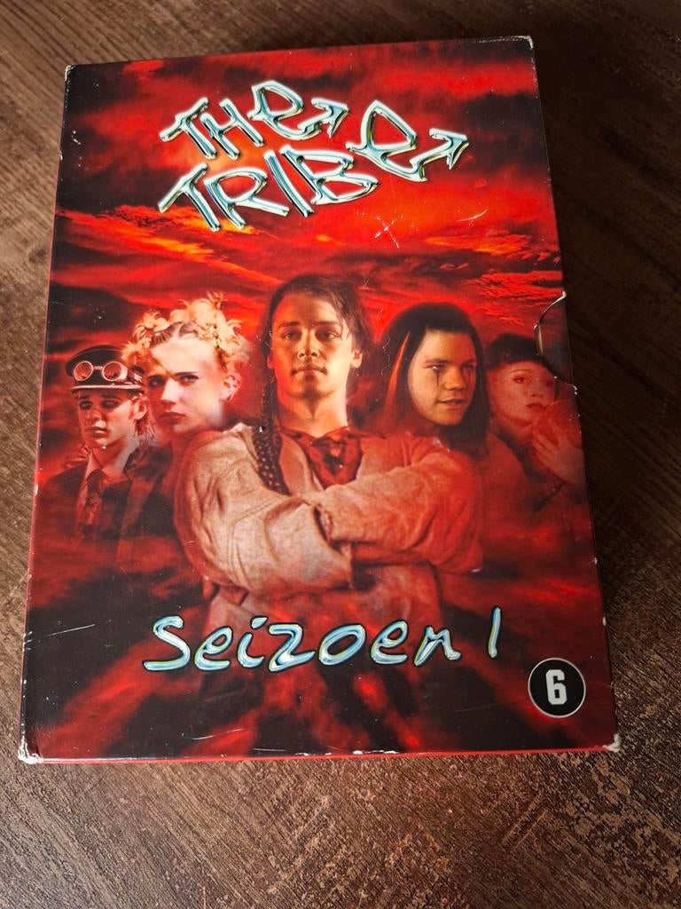 The Tribe Seizoen 1 DVD Boxset, Gebruikt, Boxset, Science Fiction en Fantasy, Ophalen of Verzenden