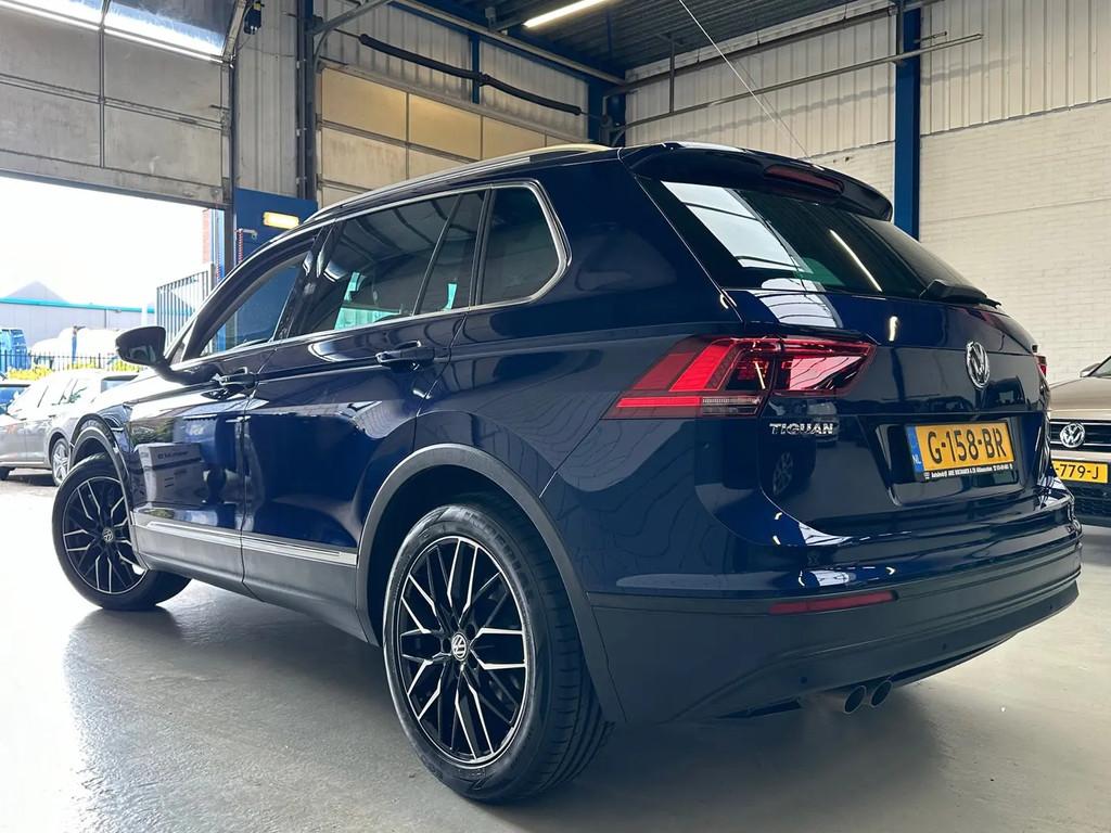 Volkswagen Tiguan 1.5 TSI ACT Comfortline Busin € 19.950,0, Stof, 4 cilinders, 150 pk, Blauw