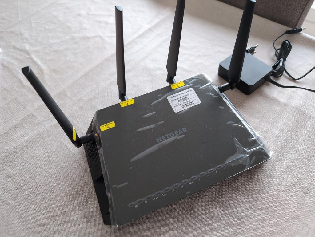 Netgear Nighthawk X4 R7500v2 AC2350 Smart WiFi Router, Ophalen of Verzenden