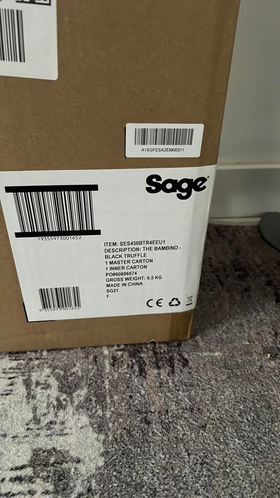 Ongebruikte Sage Bambino - Zwart ( nieuw in de doos), Afneembaar waterreservoir, Espresso apparaat, Nieuw, Gemalen koffie