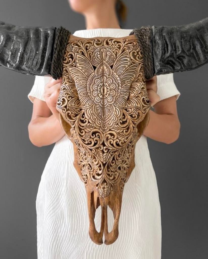 Unieke Handgesneden Buffelschedel - Mandala Design, Verzenden, Zo goed als nieuw