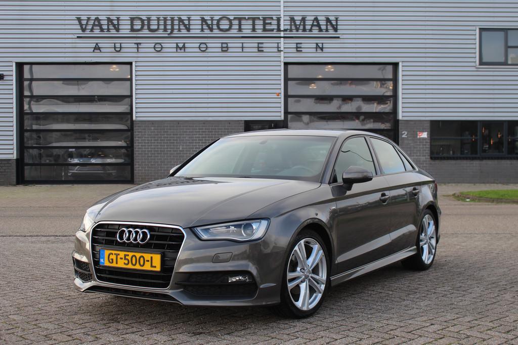 Audi A3 Limousine 1.4 TFSI CoD Ambition Sport Edition / B&O, 4 cilinders, Leder en Stof, Origineel Nederlands, 22 km/l