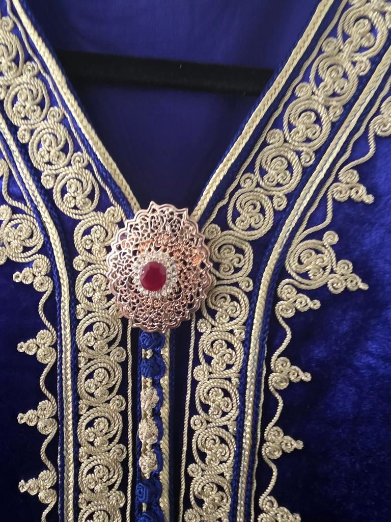 Prachtige Koningsblauwe Caftan met Gouden Borduurwerk, Overige typen, Blauw, Maat 42/44 (L), Nieuw