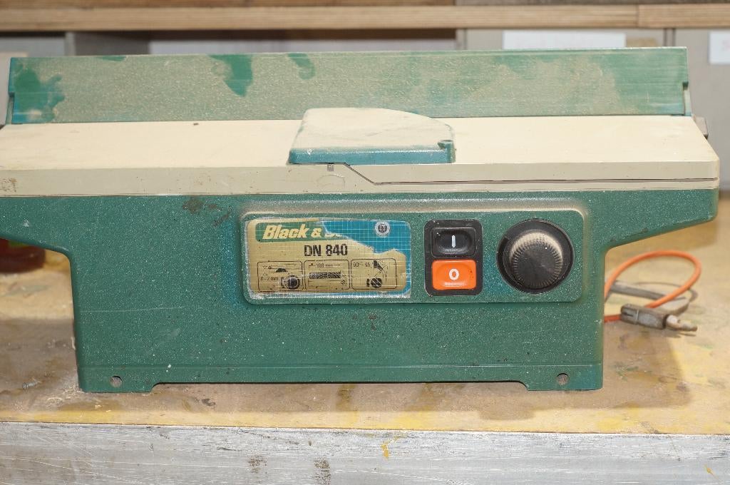 vlakbank  Black & Dekker  DN840, Gebruikt, Black & Dekker, On, Ophalen of Verzenden