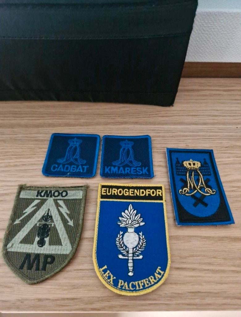 Set 5 KMar patches, Ophalen of Verzenden, Landmacht, Nederland, Embleem of Badge
