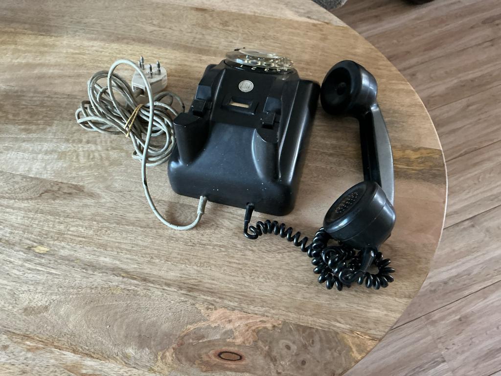 Oude PTT Telefoon met draaischijf, Verzenden, Gebruikt, 1 handset