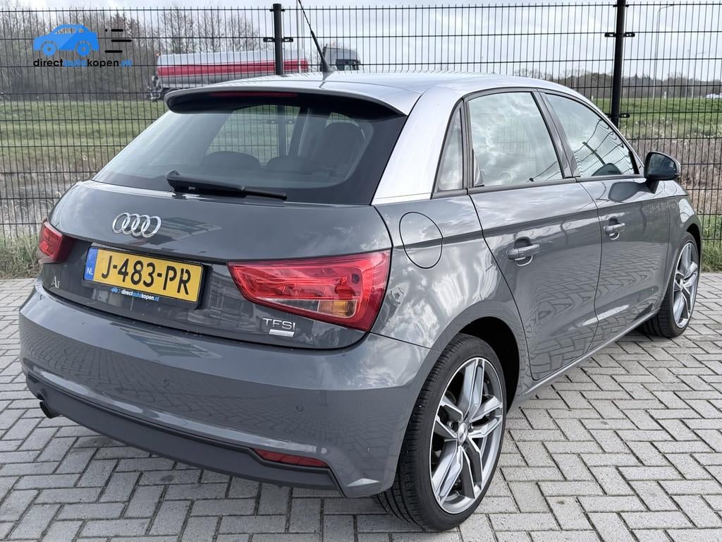 Audi A1 Sportback 1.0 TFSI | NAVI | Airco | PDC | 17"LMV, Voorwielaandrijving, Stof, 999 cc, 560 kg