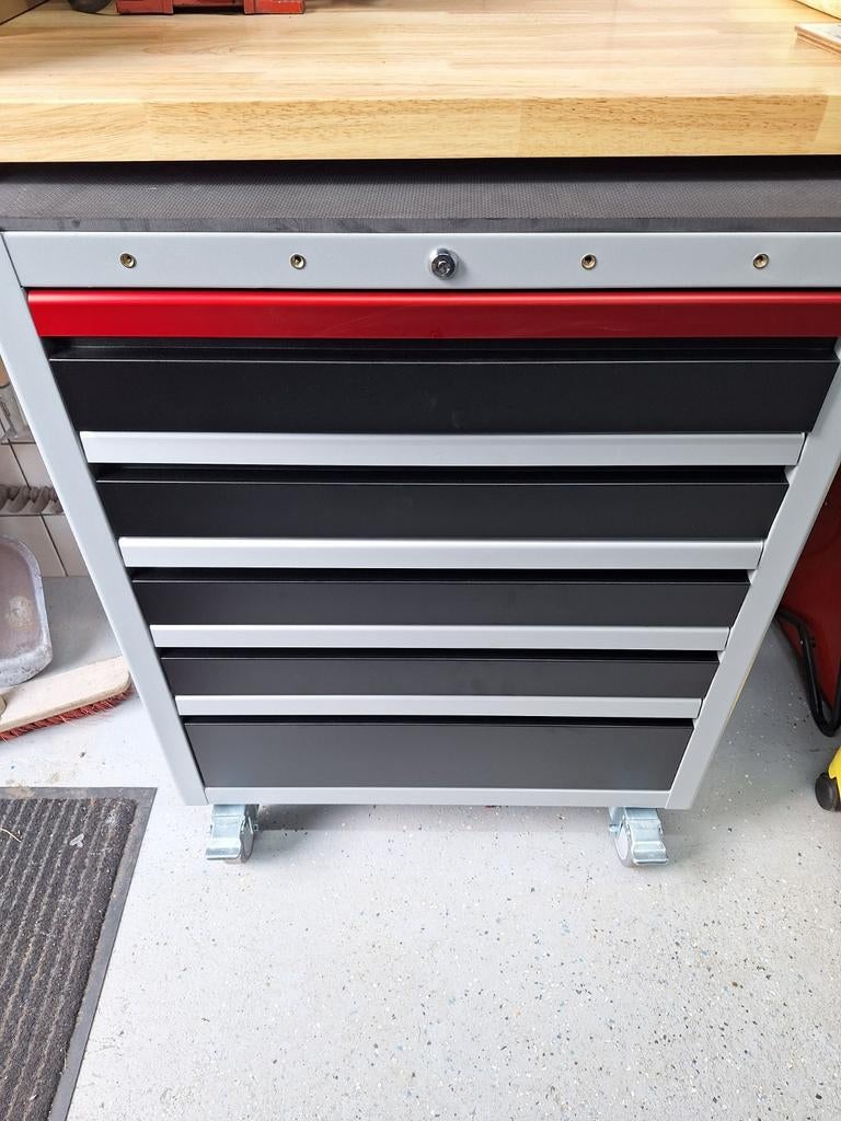 Gereedschapswagen met lades van HBM, Ophalen, Nieuw