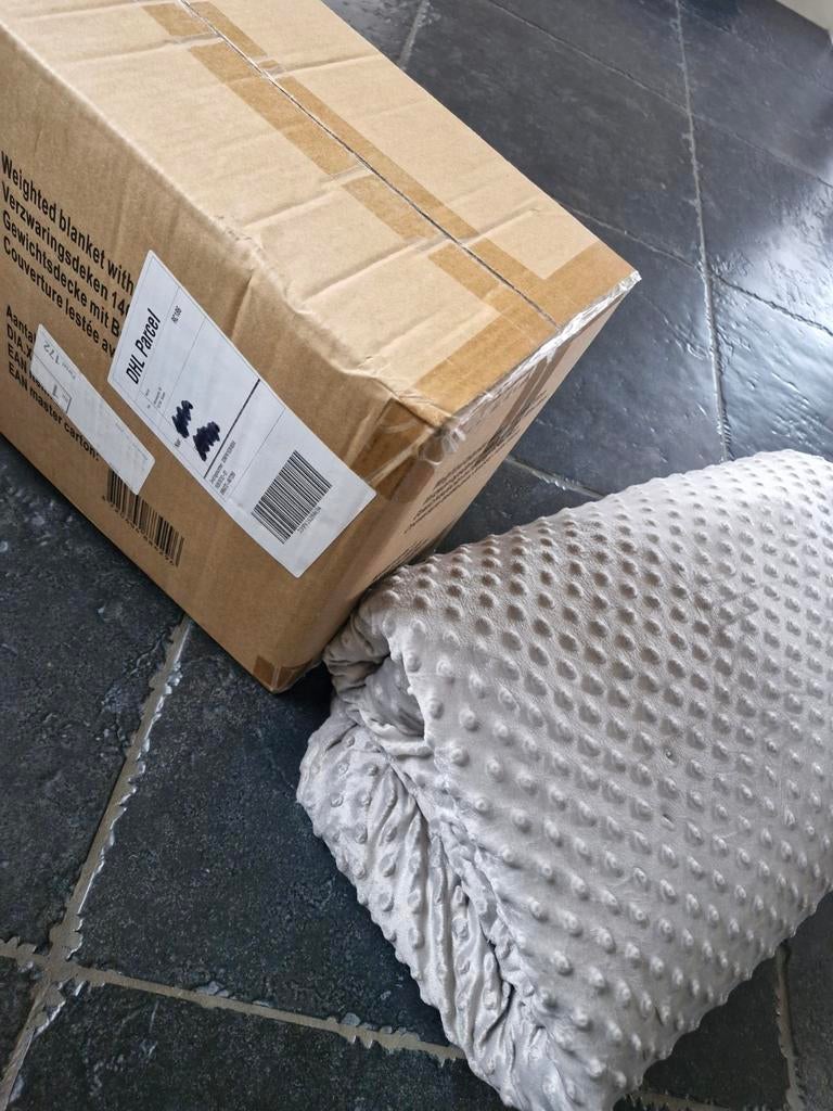 2x Verzwaringsdeken 140x200cm met hoes, Huis en Inrichting, Slaapkamer | Beddengoed, Ophalen, Deken of Dekbed, Grijs, Nieuw