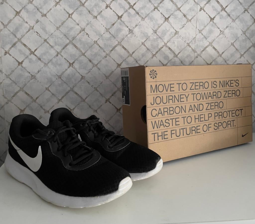 Nike Tanjun - Maat 42, Zwart, Nike, Ophalen of Verzenden, Sneakers of Gympen