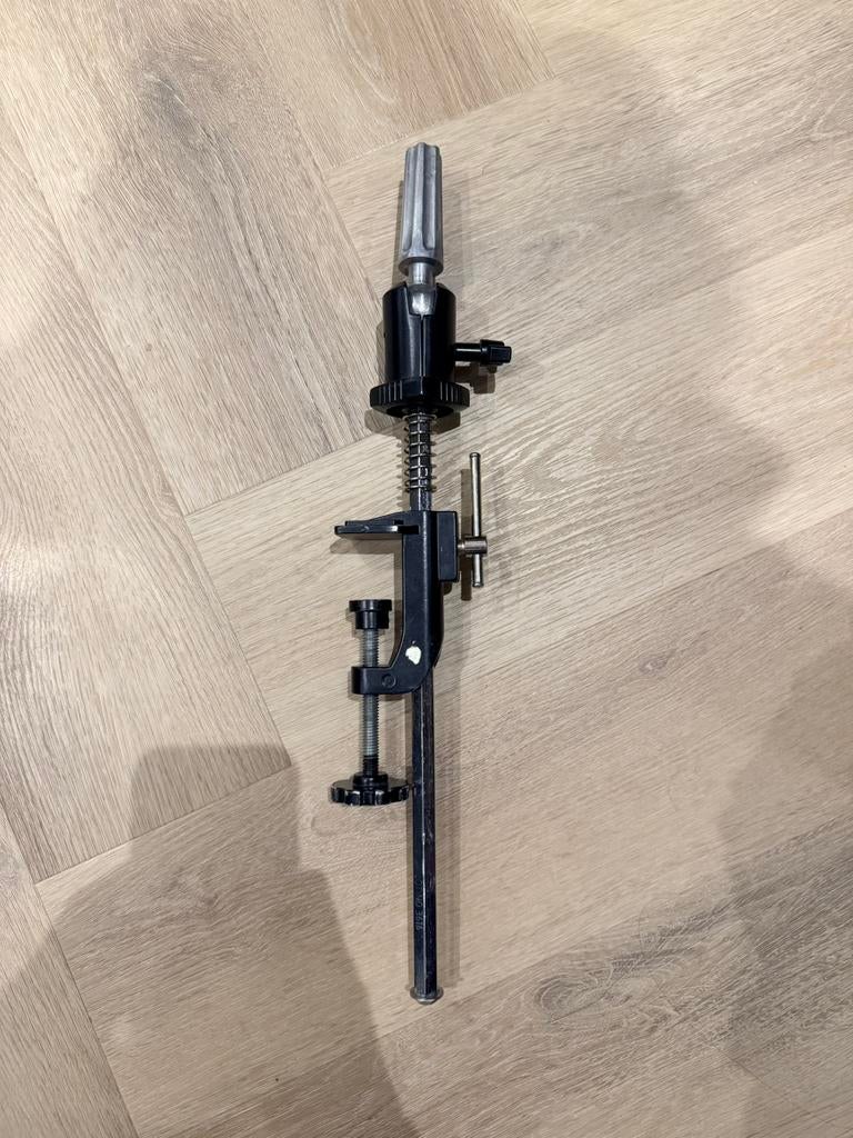 Pivot Point tafelklem voor oefenhoofd, Ophalen of Verzenden