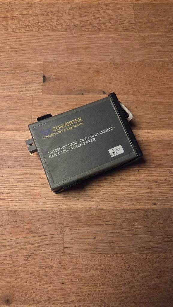 CTS Gigabit Media Converter, Computers en Software, Netwerk switches, Gebruikt, Ophalen of Verzenden