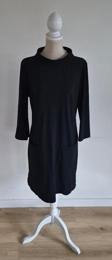LaDress jurk zwart met col M, Ophalen of Verzenden, Nieuw, Zwart, Knielengte