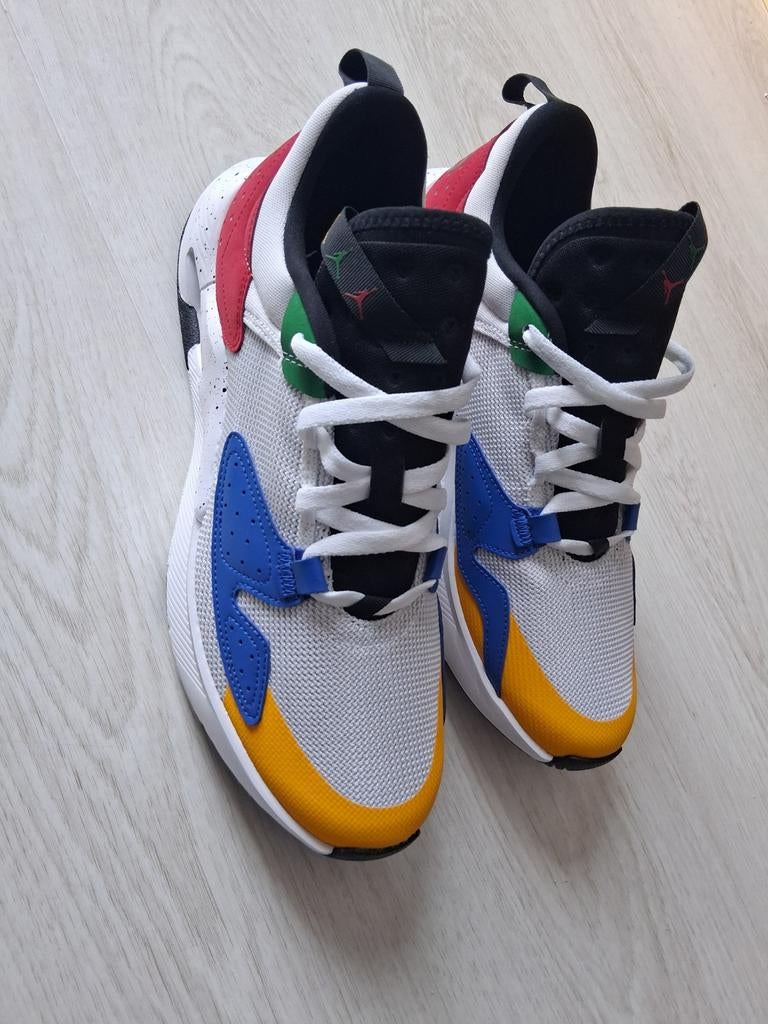 Nike air jordan air, Sport en Fitness, Snowboarden, Ophalen of Verzenden, Nieuw, Schoenen