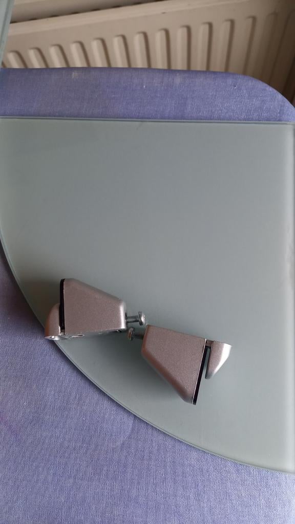 Glazen hoek planchet  2 stuks, Ophalen